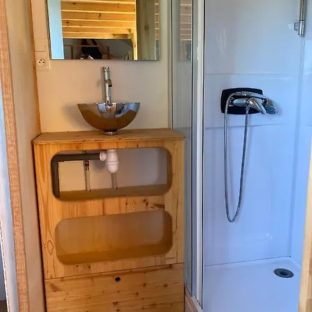 Tiny House Du Poulloguer Vila Prat Exterior foto